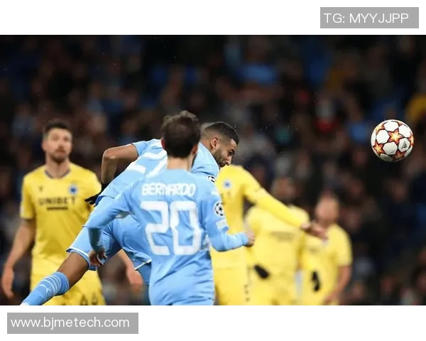 德国足球明星哈曼的辉煌职业生涯与对足球的深远影响解析