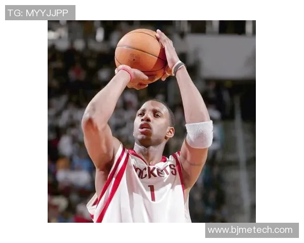 足球明星侧颜美图欣赏展现他们独特魅力与风采的精彩瞬间